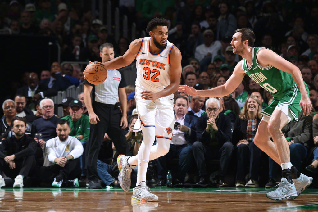 开云体育APP下载-尼克斯翻盘凯尔特人，戈贝尔点燃赛场