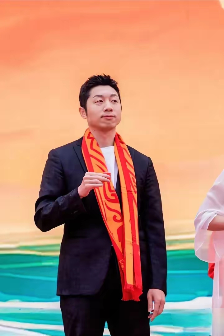 开云-中国队翻盘法国队，许昕高光表现