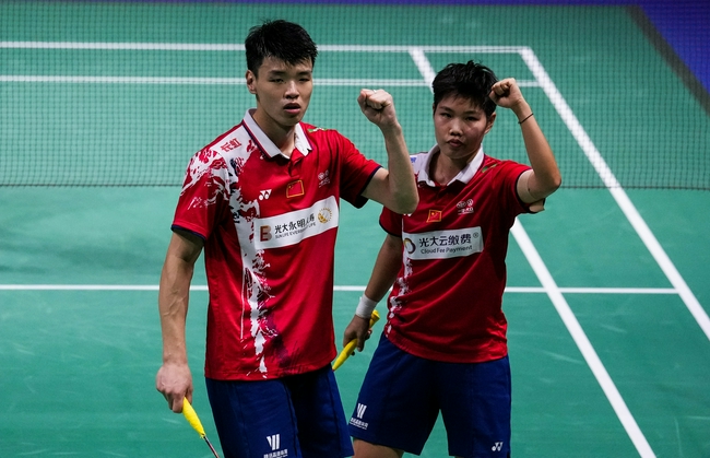 印度队碾压丹麦队，黄鸭组合带队取胜