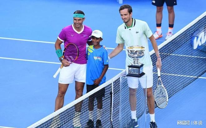 开云体育-澳网碾压美网，纳达尔带队取胜